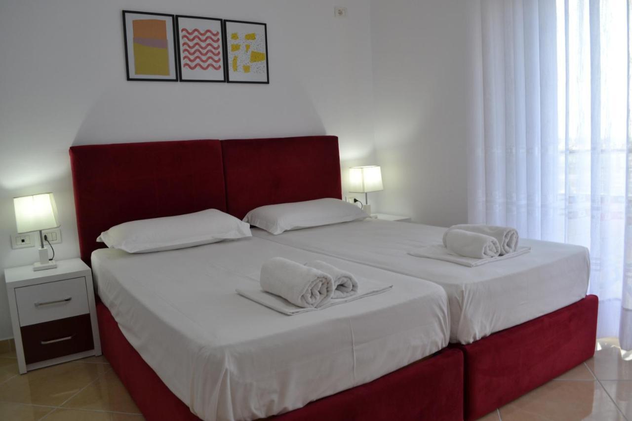 Seaview Penthouse 2 Bedrooms Apartment & Box Garage Vlorë Εξωτερικό φωτογραφία