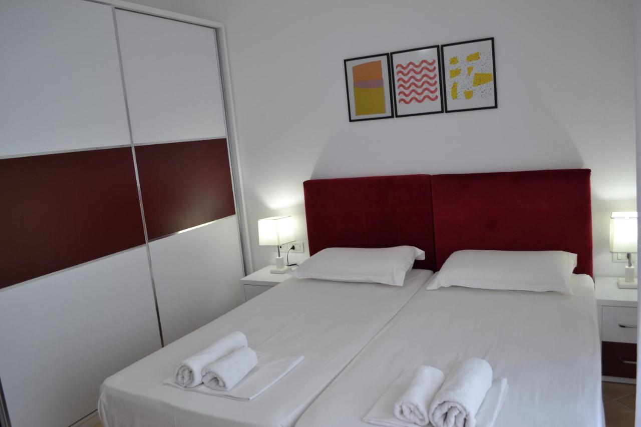 Seaview Penthouse 2 Bedrooms Apartment & Box Garage Vlorë Εξωτερικό φωτογραφία