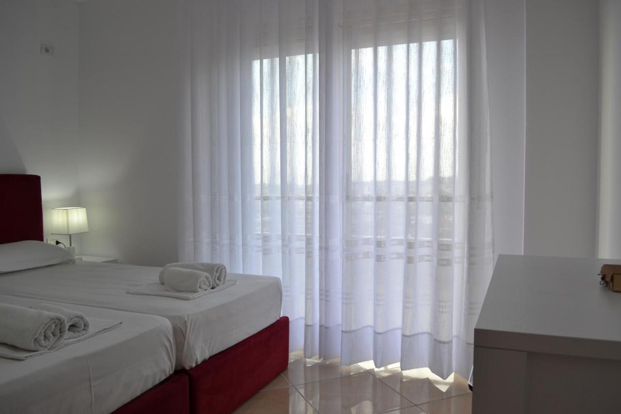 Seaview Penthouse 2 Bedrooms Apartment & Box Garage Vlorë Εξωτερικό φωτογραφία