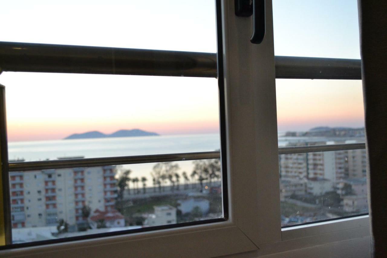 Seaview Penthouse 2 Bedrooms Apartment & Box Garage Vlorë Εξωτερικό φωτογραφία